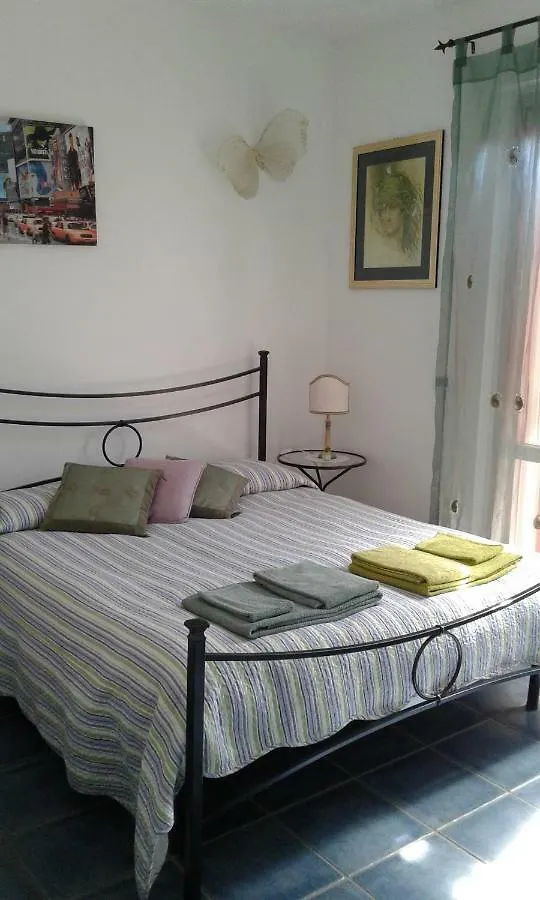 La Villa Marsiliana 0*,